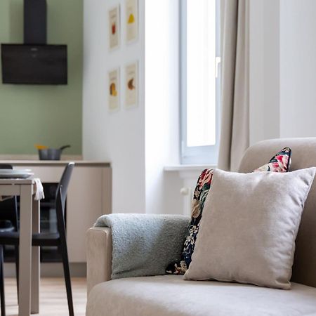 The Best Rent - Spacious And Renovated Two-Bedroom Apartment Downtown 밀라노 외부 사진